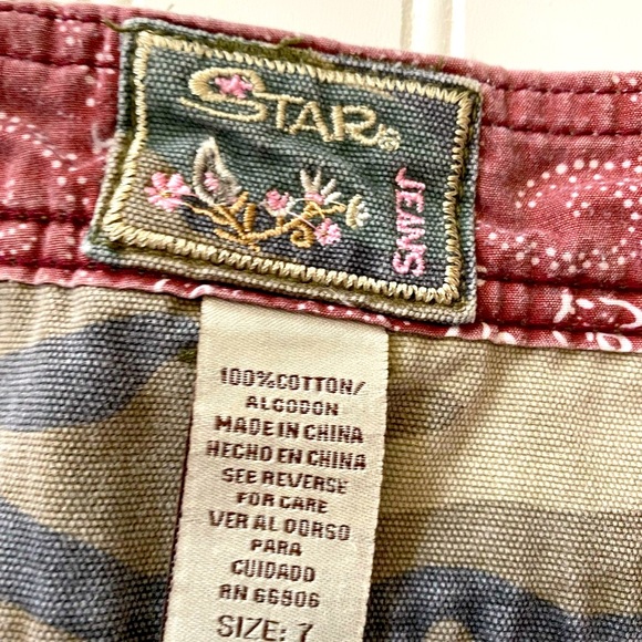 90’s Baggy Camo Pants - Picture 7 of 15